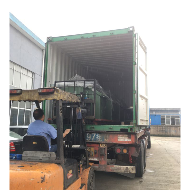 Loading container -122